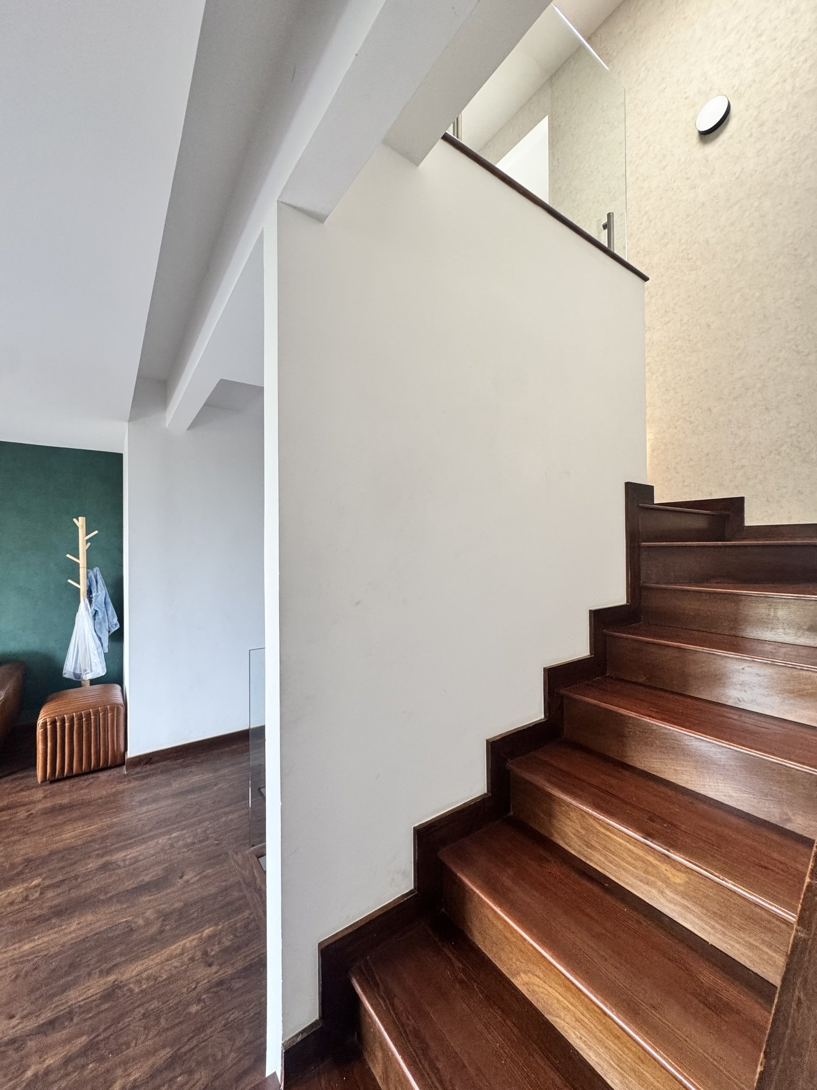 Escalera Acacias